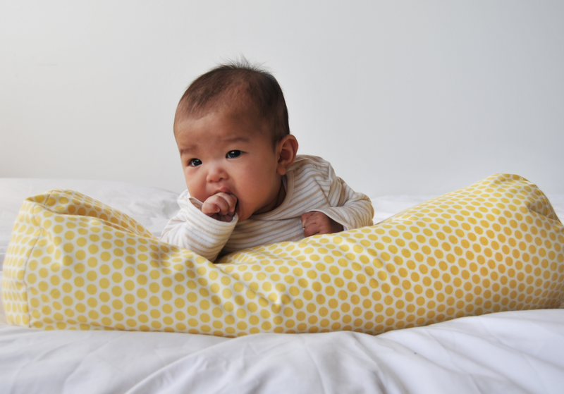ComfyMama Nursing and Pregnancy Pillow- 3-in-1 Organic Buckwheat Hull Pillow + Pillowcase